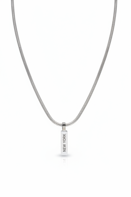 Minimal Plaque Necklace