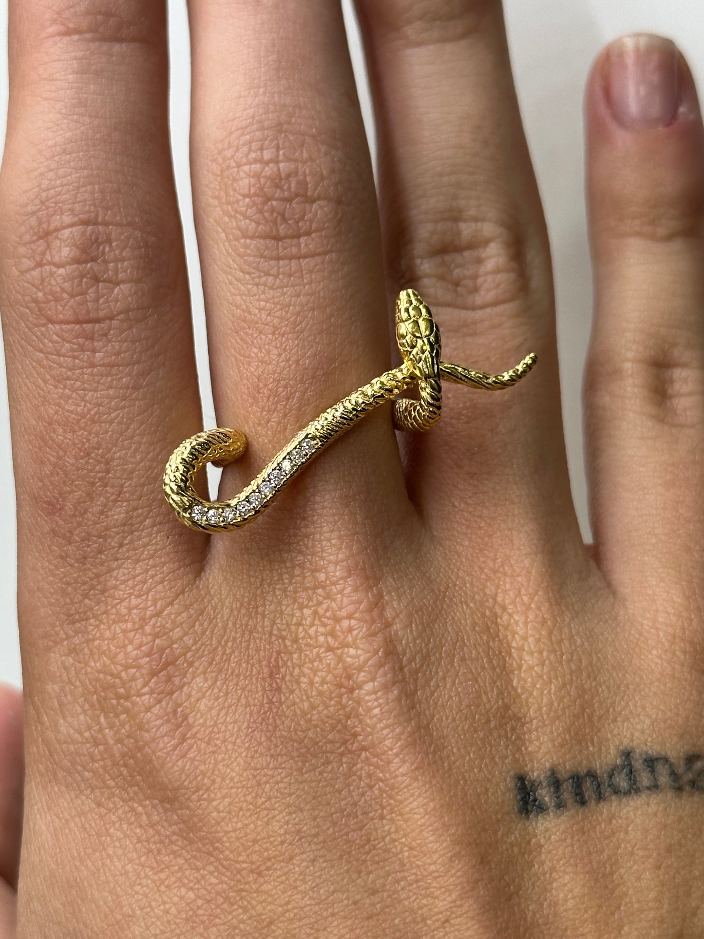 The 925 Antha ring