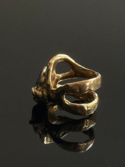 Silent Muse Ring