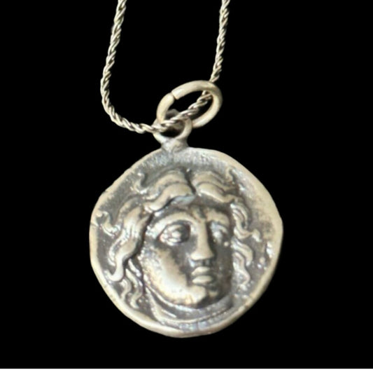 925 Medusa's love necklace