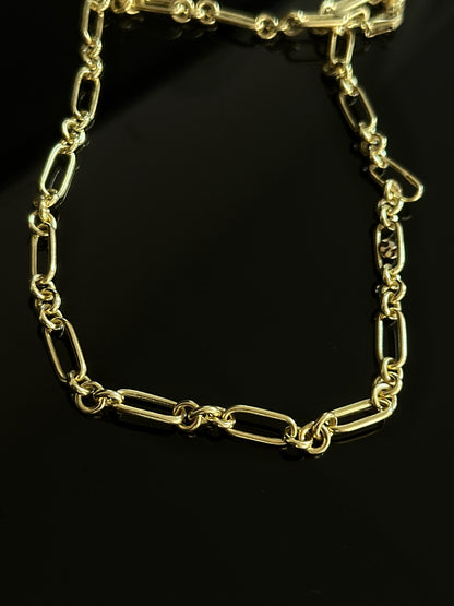 Nexa chain necklace