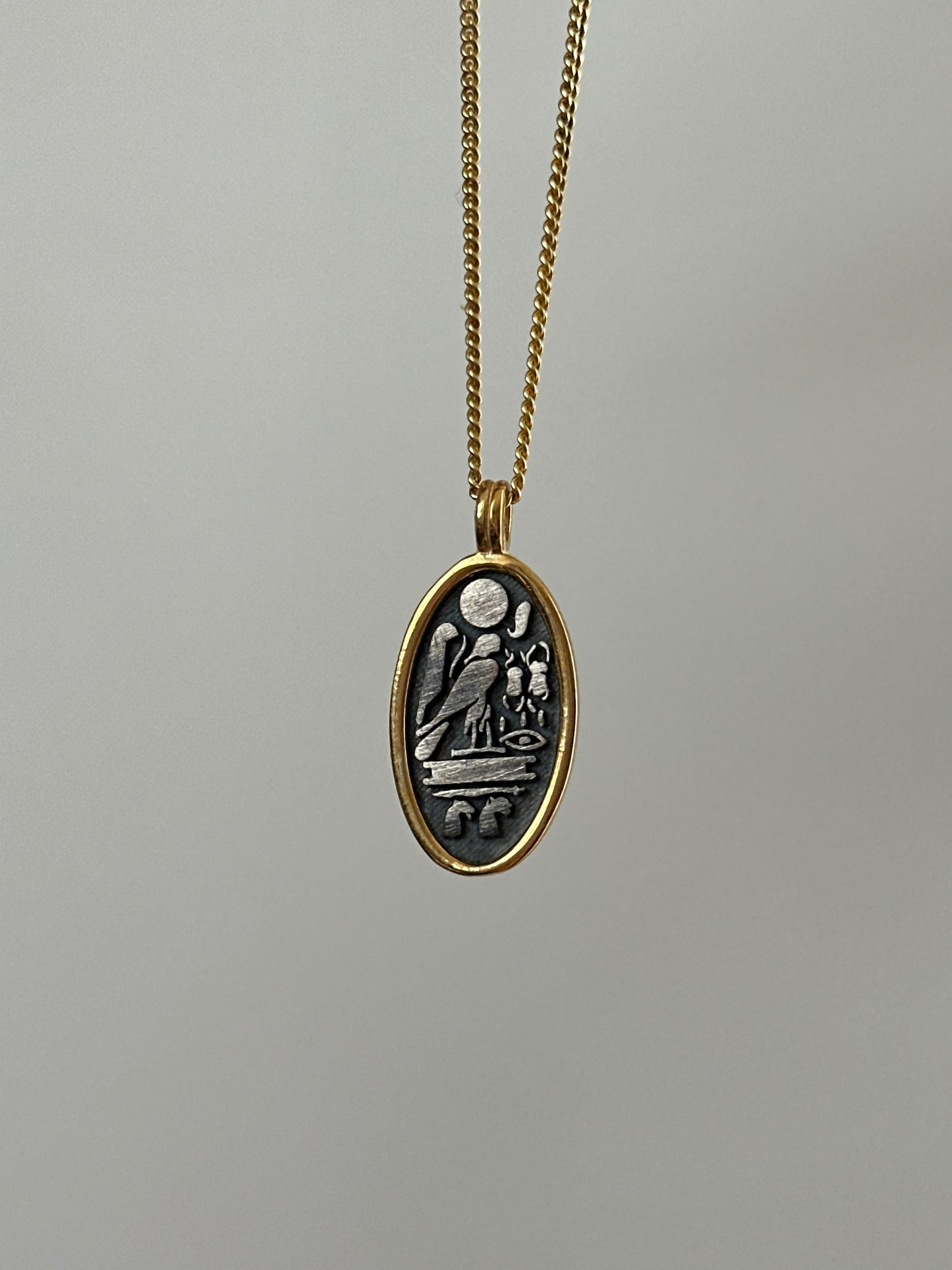 The 925 King Akhenaten and Queen Nefertiti necklace