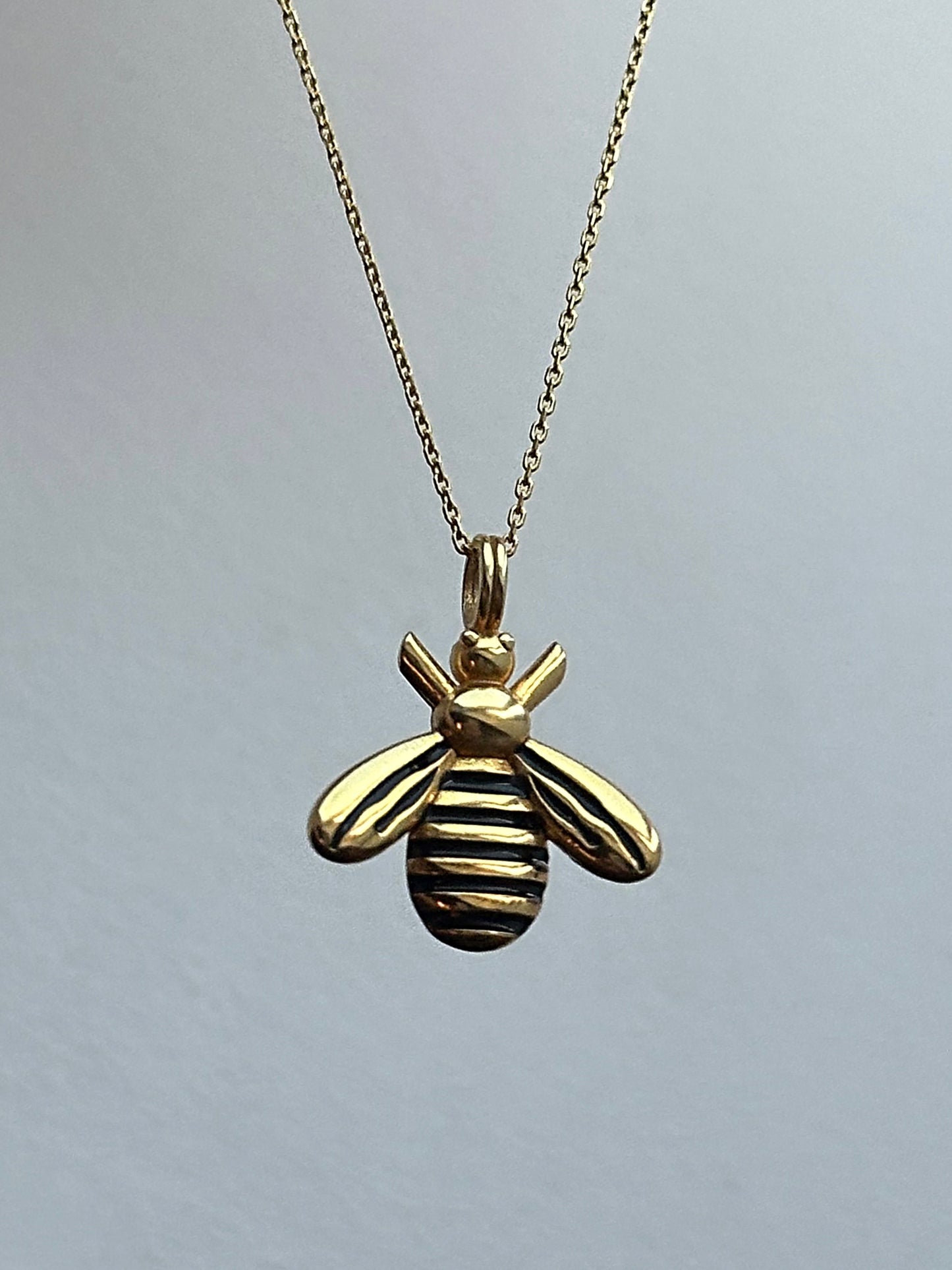 925 Large Bee necklace