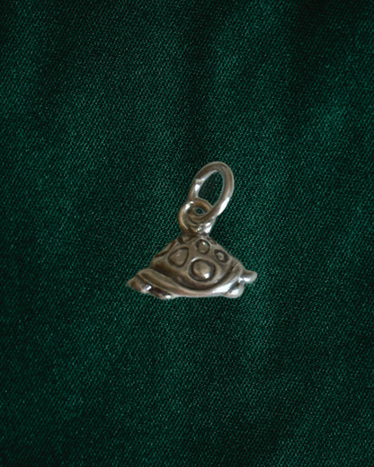 Snail charm