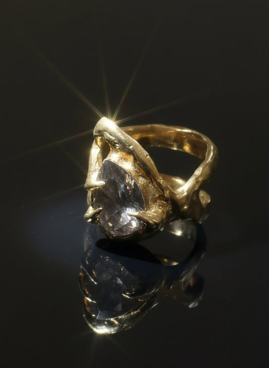 Silent Muse Ring