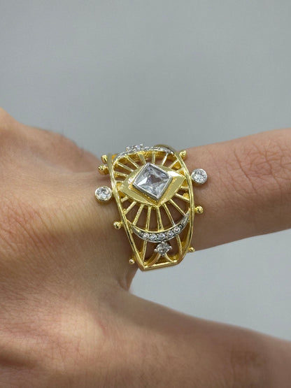 The 925 Hilluma Gaze ring