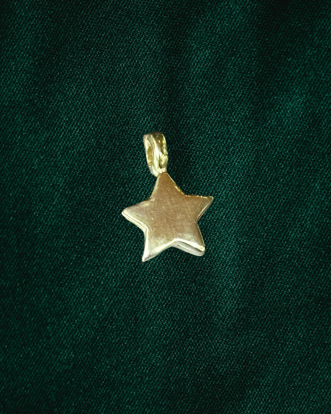 Star charm