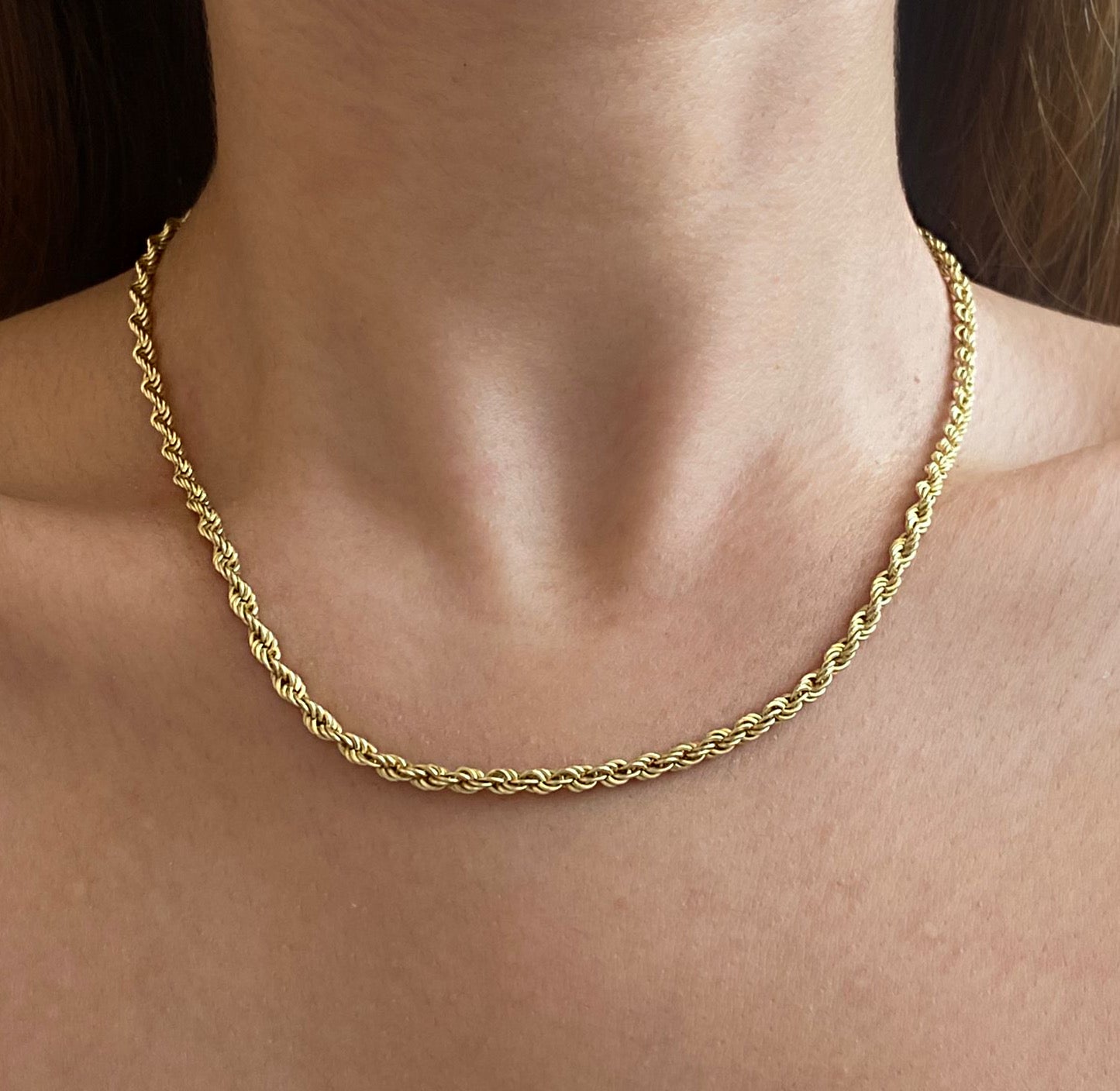 Thick twist chain