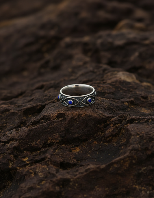The 925 Silver Gaze ring