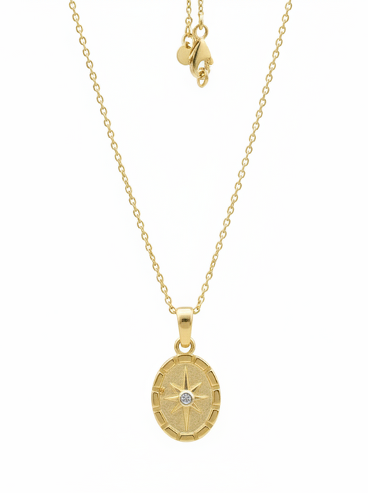The 925 pole star charm necklace