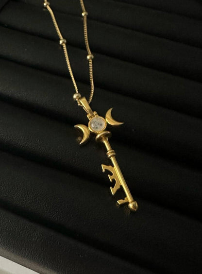 The 925 lock necklace
