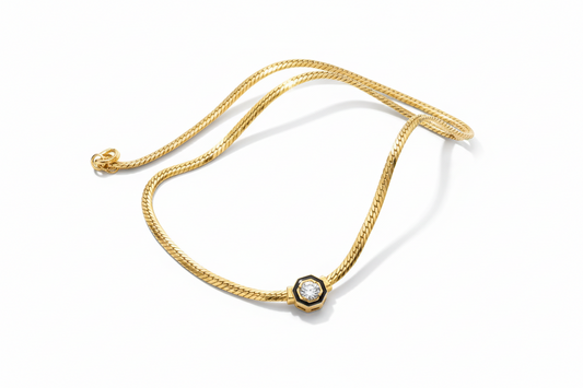 The 925 tiara necklace