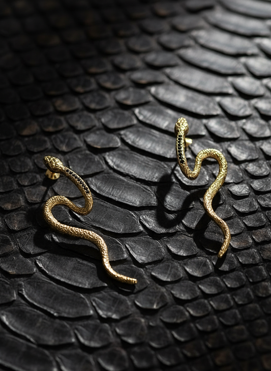 The 925 S for snake earrings
