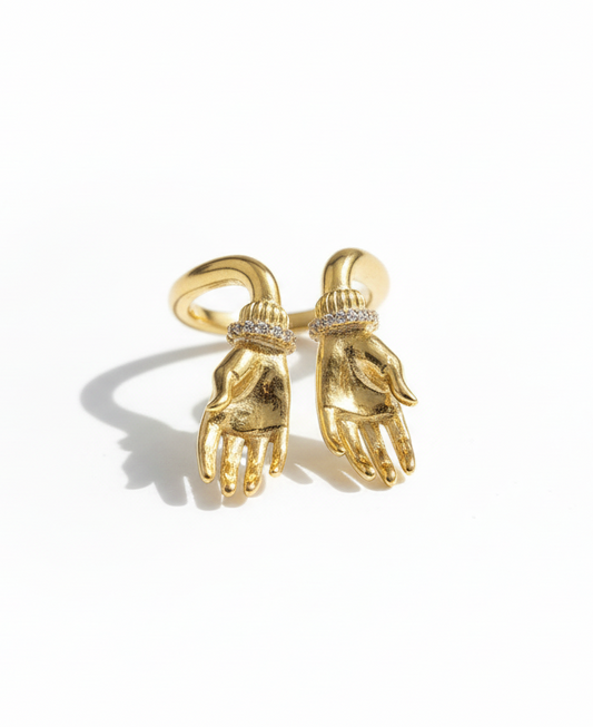 The 925 Mystic Hand ring