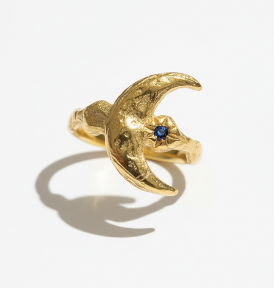 The 925 Luna Ring
