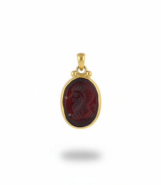 Golden Seal Cameo kolye